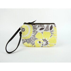 Thirty-One Awesome Blossom Wristlet